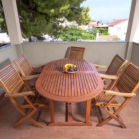 Villa Dalmatia Apartments Bol Ngoại thất bức ảnh