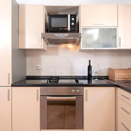 Villa Dalmatia Apartments Bol Ngoại thất bức ảnh