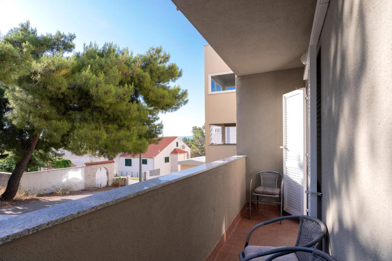 Villa Dalmatia Apartments Bol Ngoại thất bức ảnh