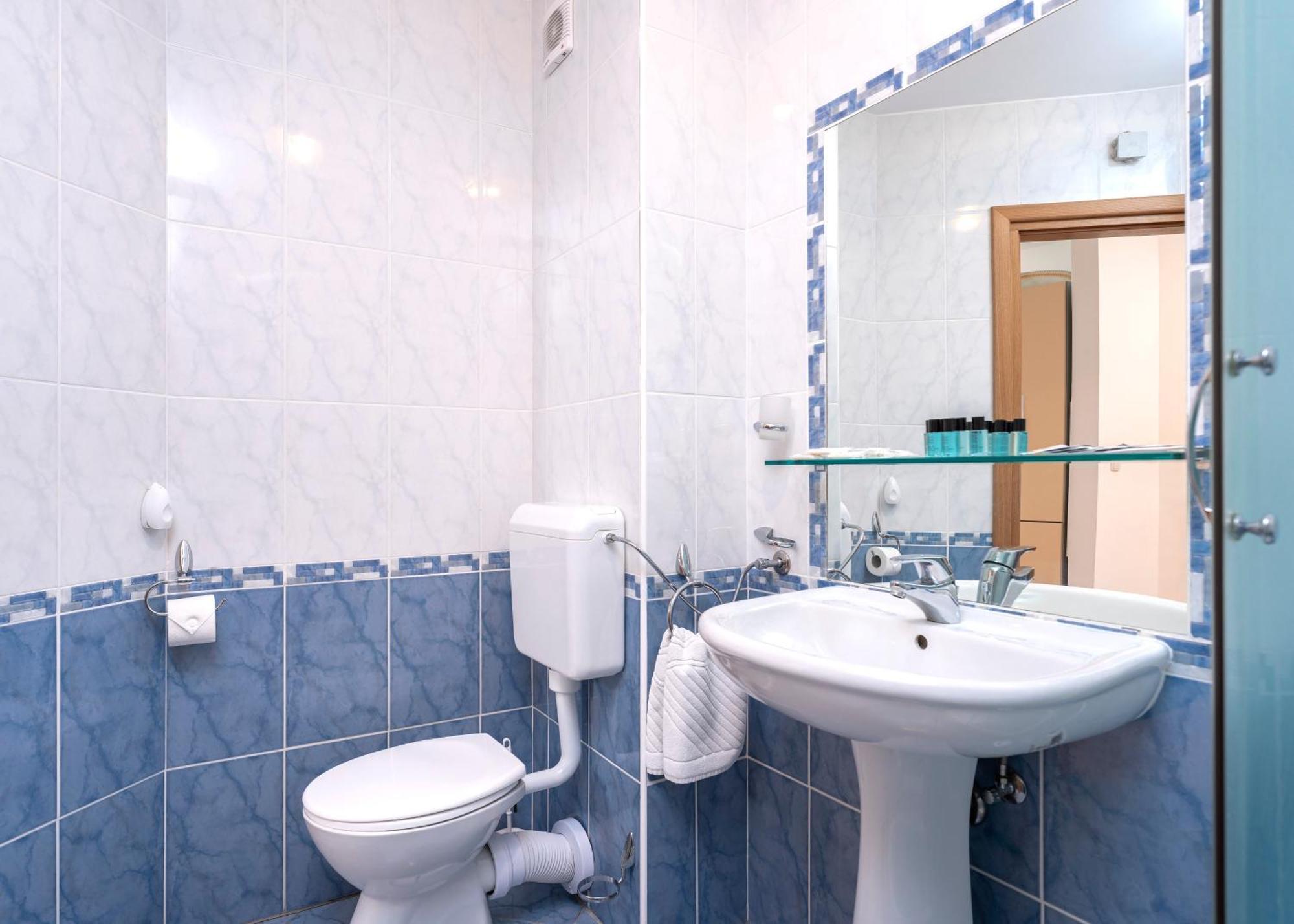 Villa Dalmatia Apartments Bol Ngoại thất bức ảnh