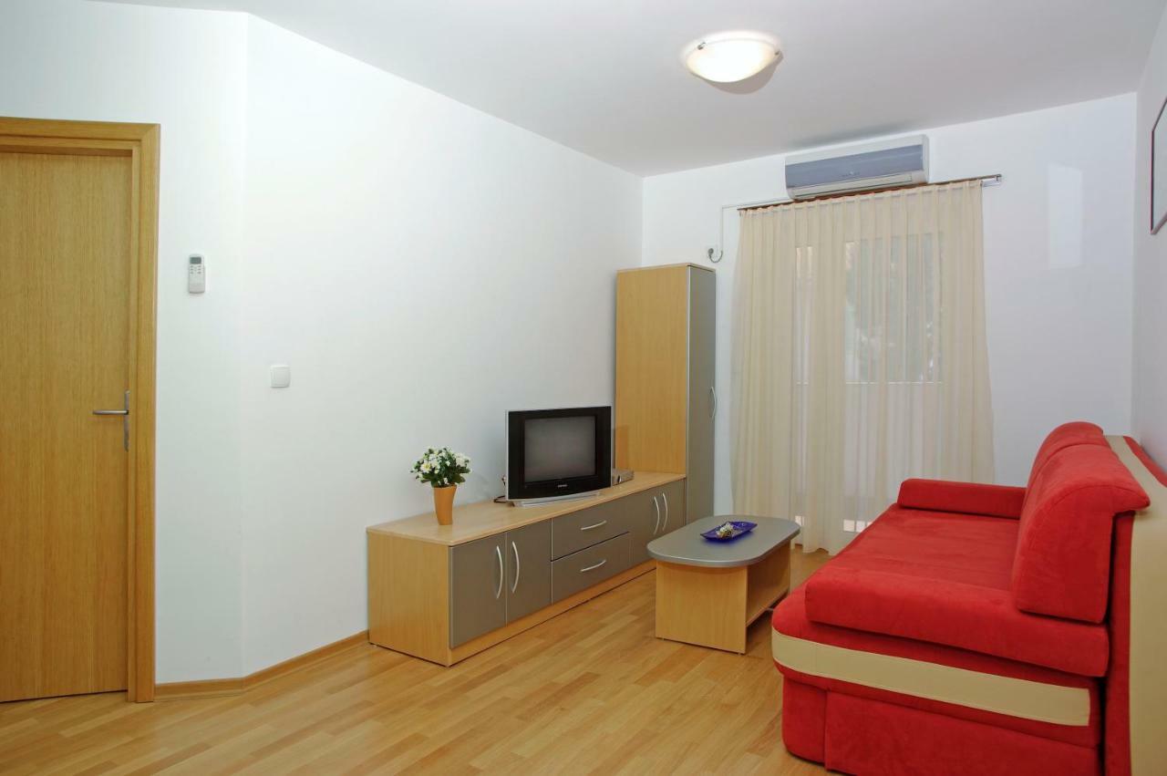Villa Dalmatia Apartments Bol Ngoại thất bức ảnh